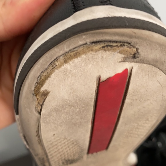 Prada sneakers - Picture 4 of 8